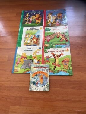 7 Disney Winnie the Pooh Book bundle